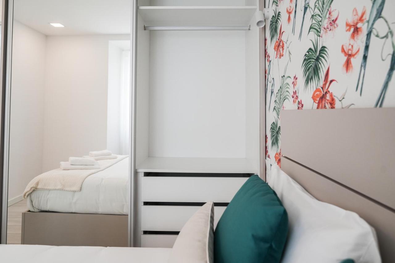 Nazare One Bedroom, 2 Mins From The Beach Luaran gambar